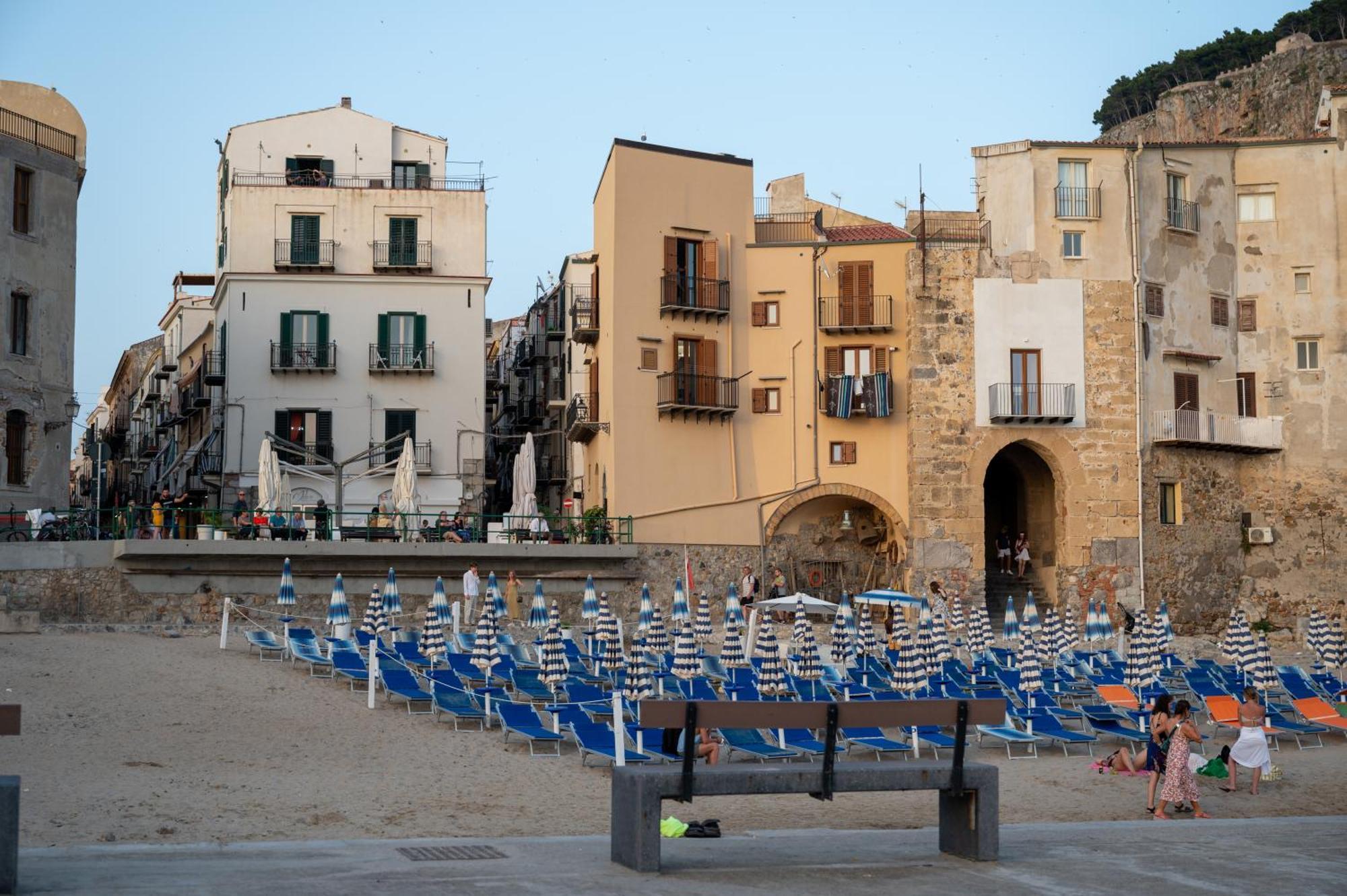 Casa Vacanze Tramonto Alla Marina Cefalù Exteriér fotografie