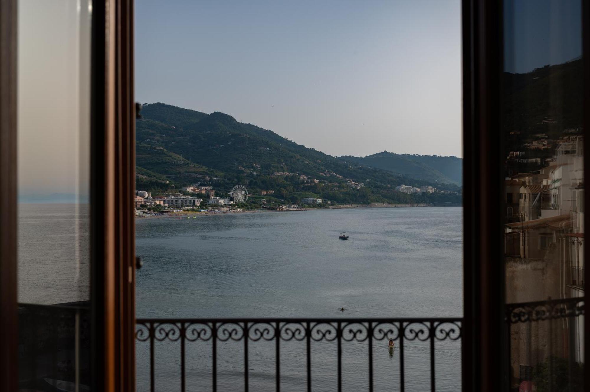 Casa Vacanze Tramonto Alla Marina Cefalù Exteriér fotografie