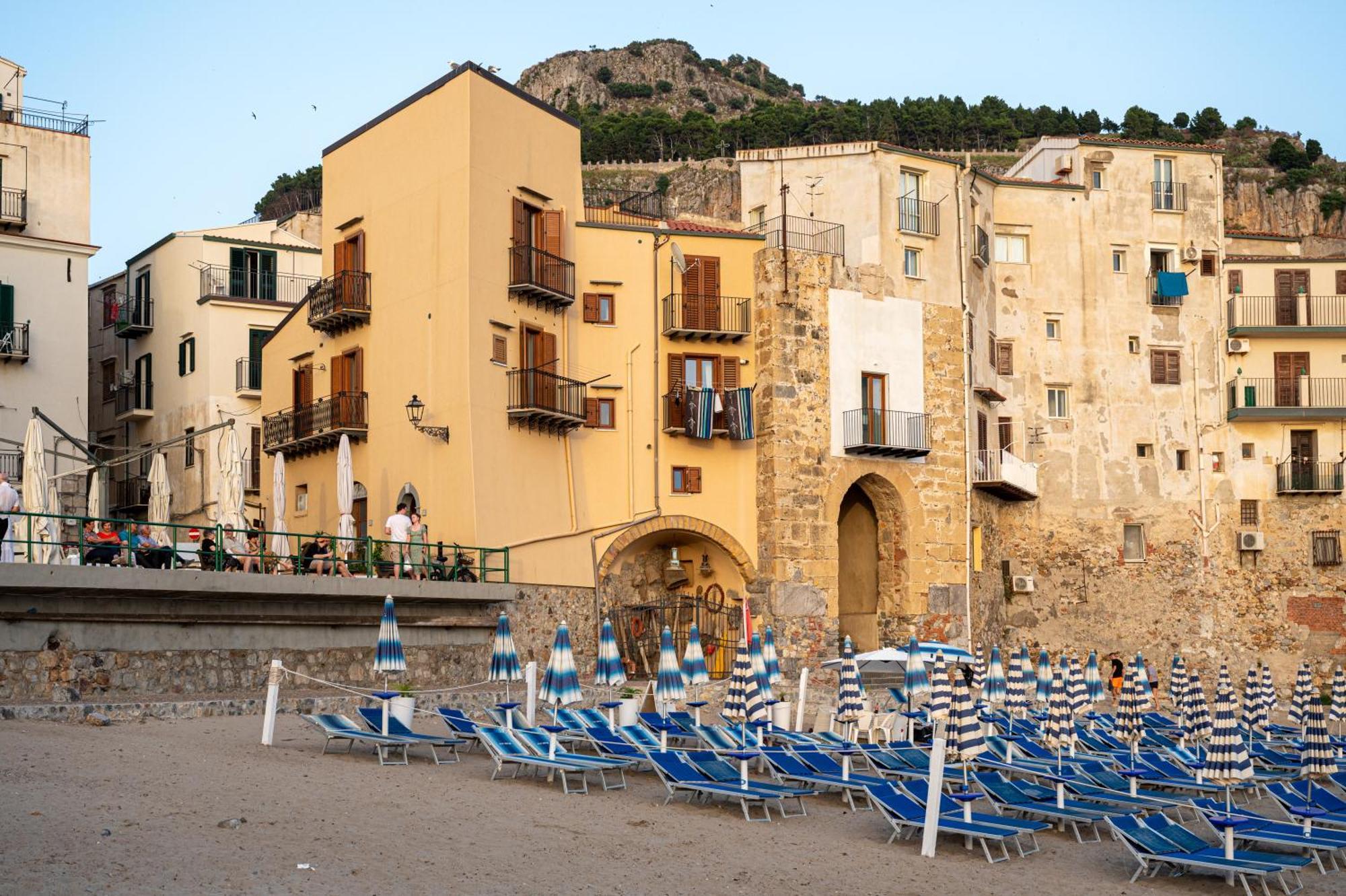 Casa Vacanze Tramonto Alla Marina Cefalù Exteriér fotografie