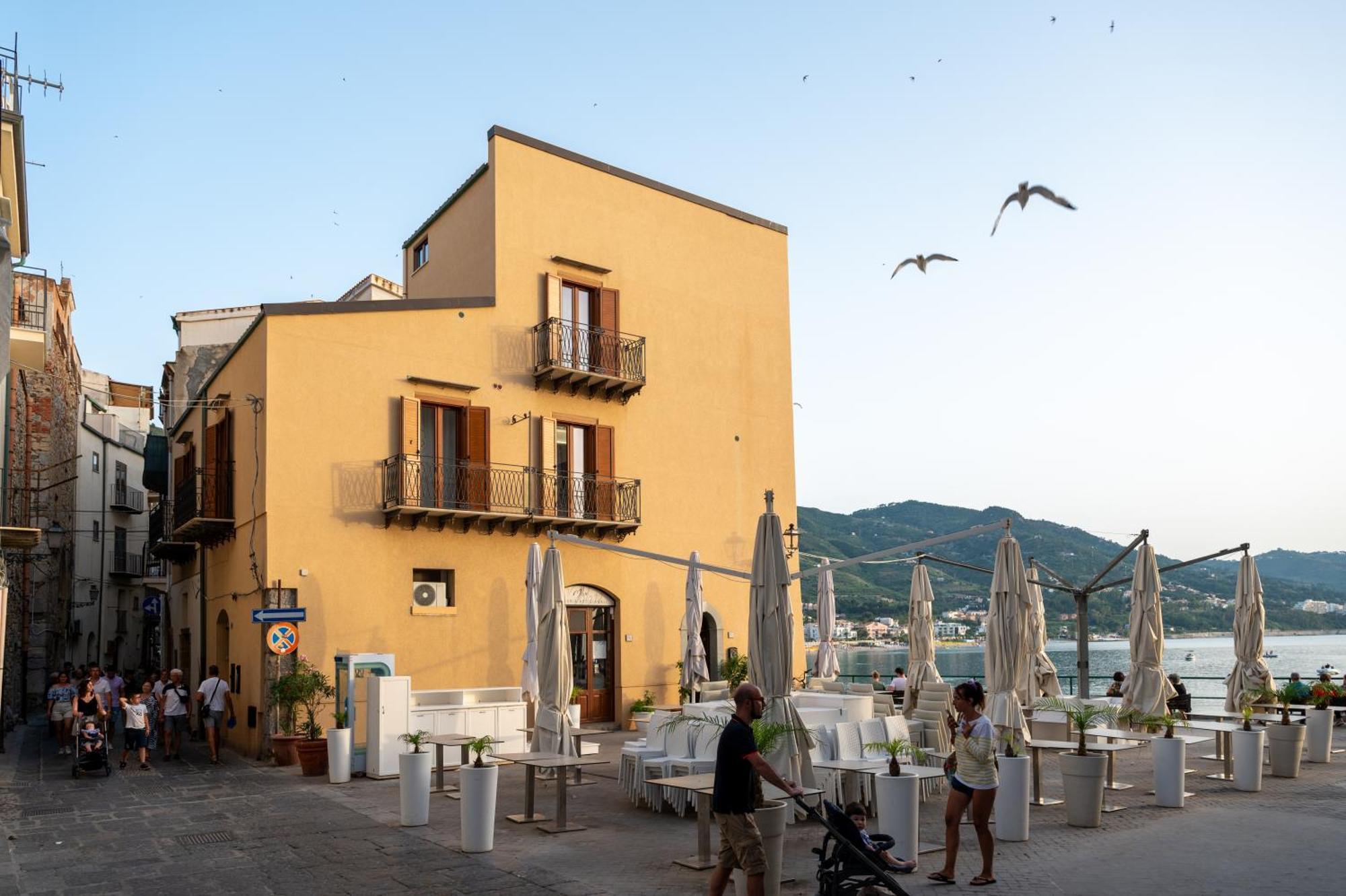 Casa Vacanze Tramonto Alla Marina Cefalù Exteriér fotografie