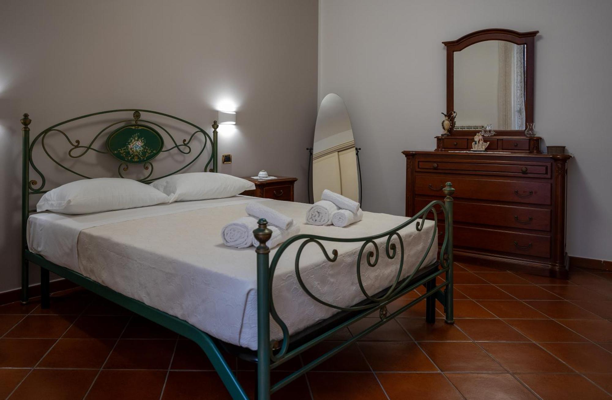 Casa Vacanze Tramonto Alla Marina Cefalù Exteriér fotografie