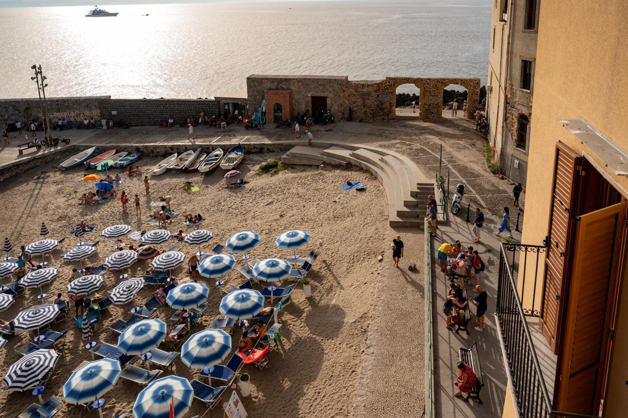 Casa Vacanze Tramonto Alla Marina Cefalù Exteriér fotografie