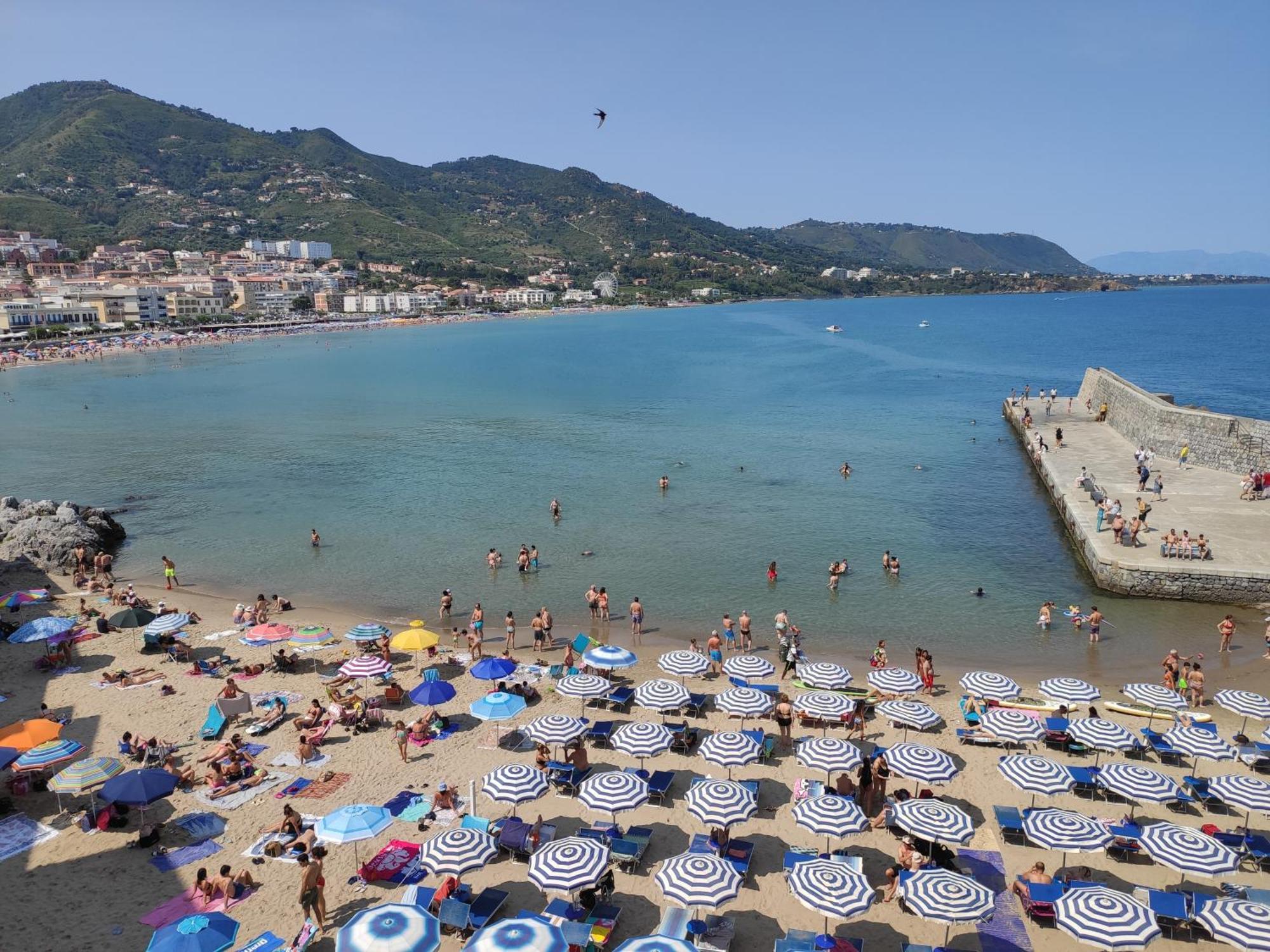 Casa Vacanze Tramonto Alla Marina Cefalù Exteriér fotografie