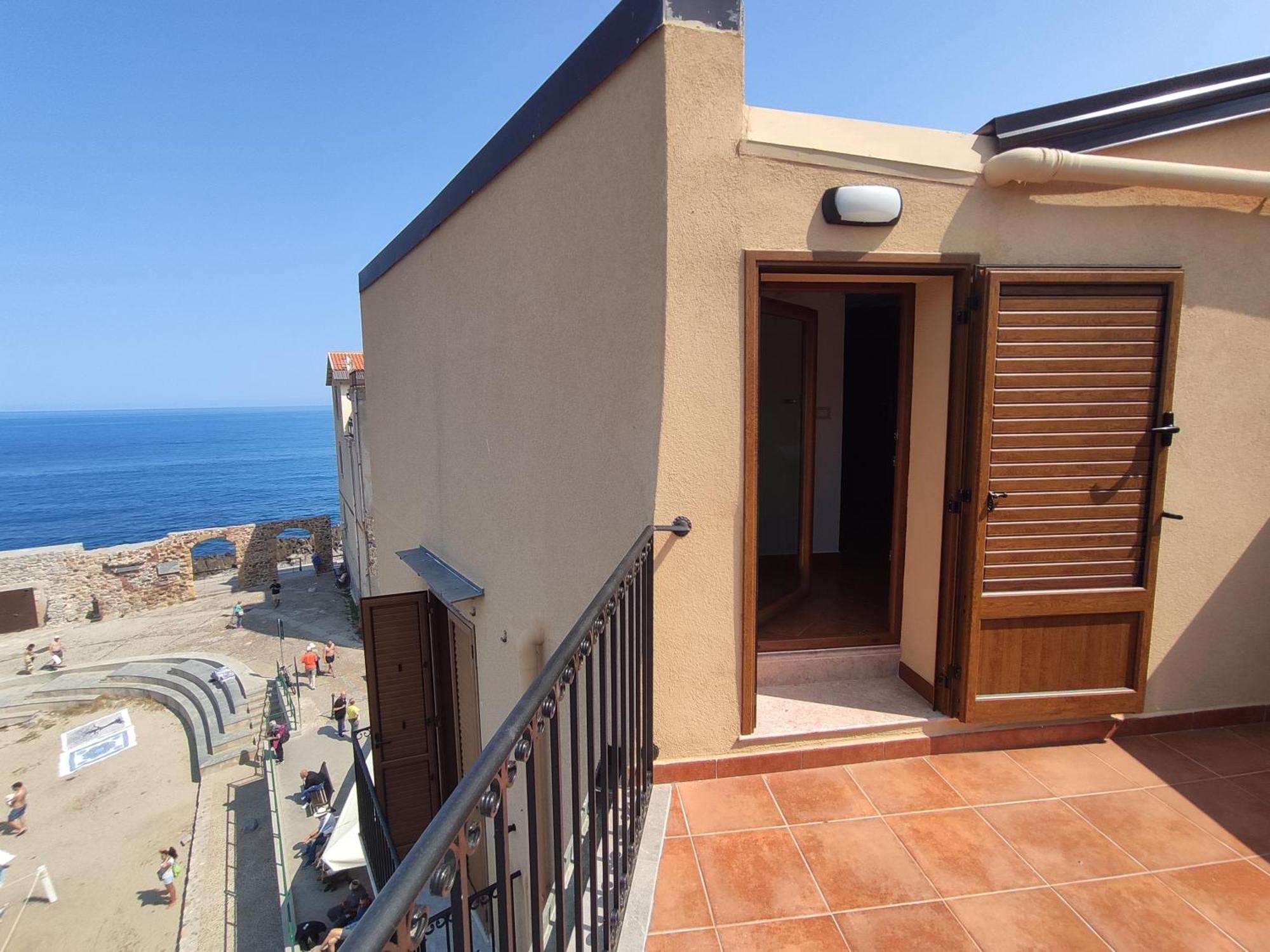 Casa Vacanze Tramonto Alla Marina Cefalù Exteriér fotografie